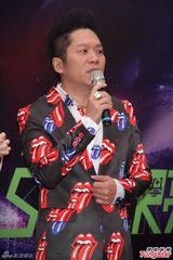 组图：卜学亮发片郭书瑶站台 再动女神隋棠脑筋