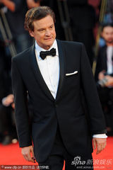 组图：《锅匠》首映 科林费斯加里奥德曼携妻亮相