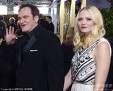 组图：昆汀·塔伦蒂诺现身金球红毯表情有趣