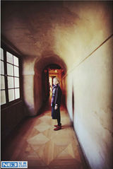 组图：王鸣飞巴黎唯美写真曝光 展异国风情韵味