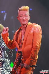 高清组图：林峰个唱邀吴千语 LollipopF助阵