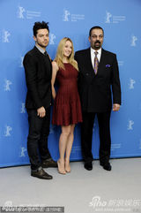 高清组图：《双重恶魔》发布会 女星塞尼耶显娇媚