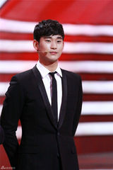 组图：《最强大脑》金秀贤张柏芝同台齐卖萌