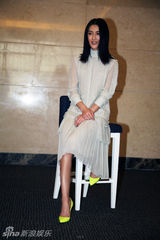 组图：IT GIRL陈燃携手柏栩栩素雅现身杭州