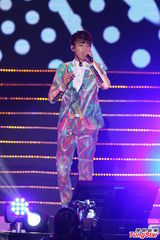 组图：SHINee台北热力开唱 劲歌热舞high不停