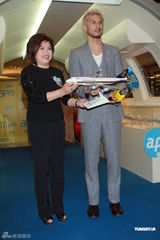 高清组图：日本靓声天王平井坚久香港宣传新专辑