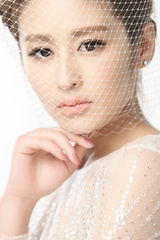 组图：颖儿开年写真清纯诱人展朦胧美