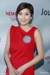 组图：周家蔚出席活动称不介意前男友闹婚礼