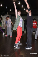 幻灯图：罗志祥周末小巨蛋开唱 邀萧亚轩任表演嘉宾