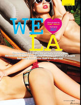 组图：萨拉-多蒙半裸秀娇乳 与女伴大玩同性爱