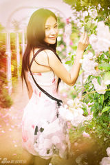 组图：徐静蕾法国捕梦酝新片 秋花园寻灵感