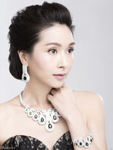 组图：杨恭如最新写真 显雍容华贵