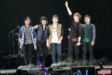 组图：五月天香港重生开唱 欲再创新经典