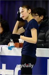 组图：韩花滑选手金妍儿加拿大训练照曝光