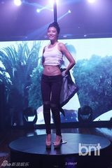 组图：SHINee泰民等出席某牛仔品牌秀