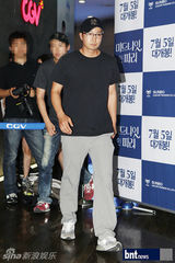 组图：韩星朴海日等出席美片《午夜巴黎》VIP试映会