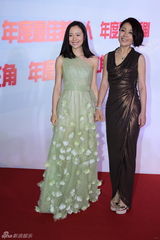 组图：戏剧明星亮相2012壹戏剧大赏红地毯