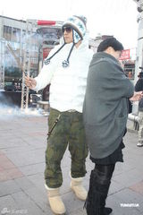 罗志祥新书大卖欲购名车 罗妈捐两百万做公益(图)