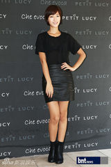 组图：韩星王智慧金智秀等为时尚活动站台