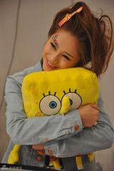 组图：杭州快女六一齐卖萌 付梦妮被赞专业