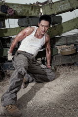 组图：亓航(启航)户外写真展现型男成熟魅力