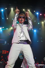 组图：贾斯汀-比伯香港开唱 劲舞自摸全场疯狂