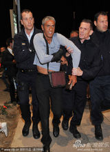 高清：《的士速递》男星萨米-纳塞利与警察搏斗被捕