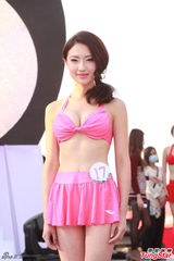 组图：19位入选亚姐泳装出镜 大秀身材性感靓丽