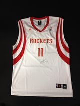 资料：一路有你中国扶贫基金会慈善晚会拍品