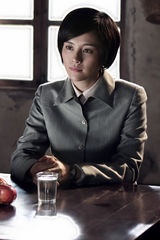 组图：刘孜化身美女特工 《告密者》中秋登四卫视