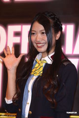 组图：AKB48北原里英访台展现十足亲和力