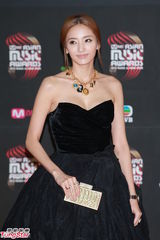 高清图：MAMA音乐盛典中韩艺人竞艳