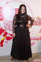 组图：《好声音》香港开唱 赵露走光露底