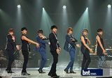 组图：韩男团INFINITE等出演音乐节目