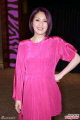 组图：杨千嬅自曝将休假一月调养 谈新年露幸福