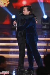 组图：古明华凭《巴不得妈妈》获得最佳男配角