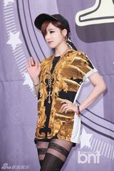 组图：T-ara N4嘻哈装亮相 宣布将进军美国