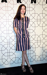 组图：江一燕成时尚品牌新宠 优雅随性清新亮相