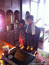 组图：马可爱女曝光 骑脖当有爱奶爸