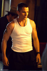 组图：克里斯蒂安-贝尔经典银幕造型