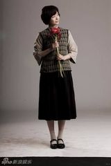 组图：献礼剧《开天辟地》邓颖超定妆照 