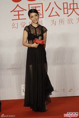 组图：李玉与范冰冰三度合作感情深厚