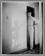 组图：迪士尼诞辰111周年 珍贵私照独家曝光