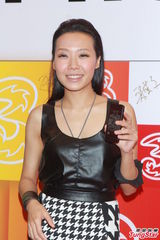 组图：伍咏薇力撑杨怡为人 何超盈否认新恋情