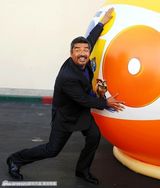 组图：《里约大冒险》洛杉矶放映 海瑟薇笑容甜美