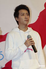 组图：韩庚宣传公益行动 将再登春晚盼每年都上