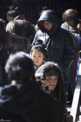 独家：《海盗》雪天开工 孙艺珍霸气雪莉遭绑