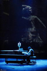 高清图：领略《肖邦》诗人气质 波兰激情另类演绎