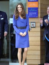 组图：凯特王妃穿衣风格大揭秘 宽腰带成必备法宝