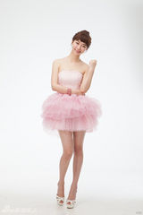 组图：中国恐龙女上韩国整容节目变芭比娃娃